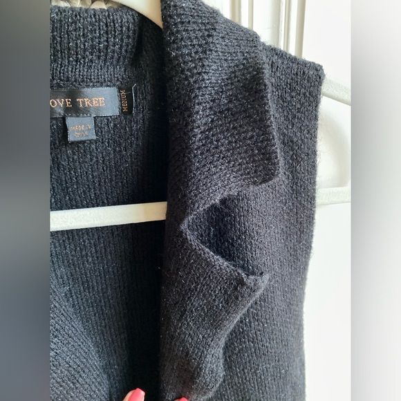 Love tree black  sweater vest with pockets size medium - Picture 8 of 8